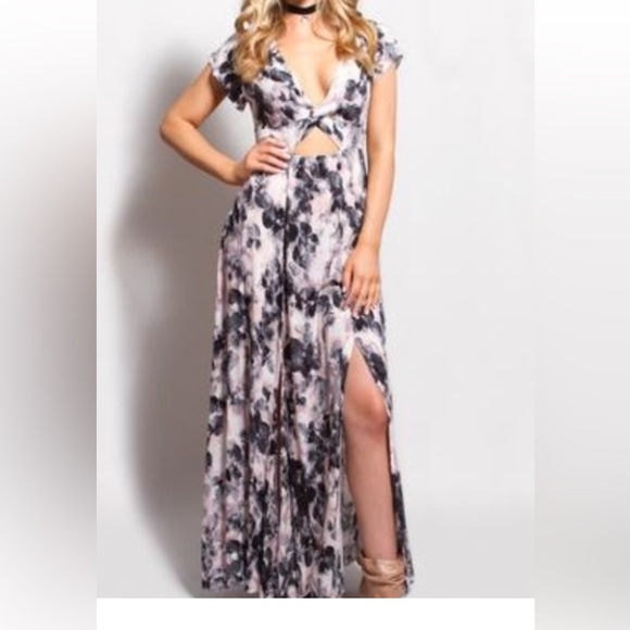 Host pick! Lost in Lunar Size 2 EUC Long Flowy Dress - slits very flattering - Picture 2 of 7